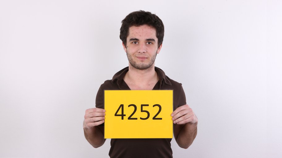 Thumbnail of CZECH GAY CASTING - PETR (4252)