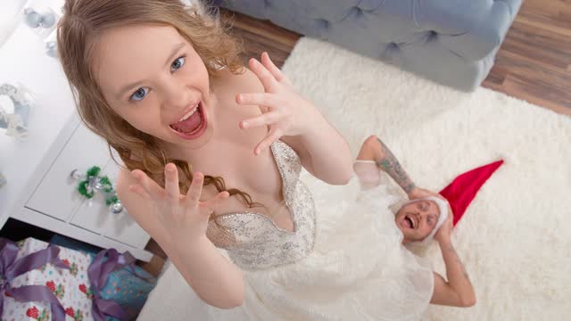 Thumbnail of Venera's Surprise: Boyfriend's Alone Time Interrupted!